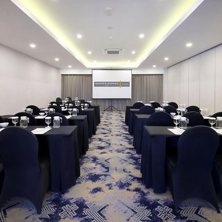 Hotel Harper Kupang By Aston Exterior foto